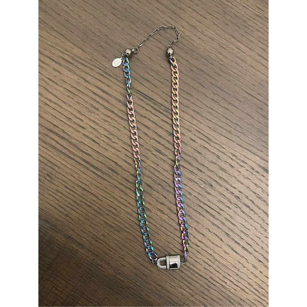 Emma Evelyn Aurora Chain with Lock Pendant - Picture 2 of 4
